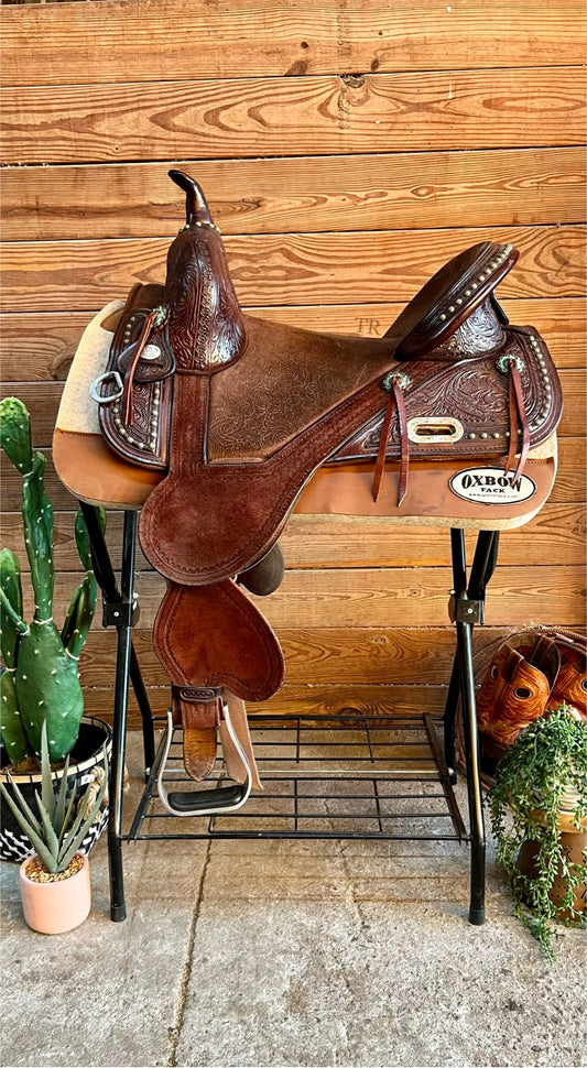 15.5” CIRCLE Y - TAMMY FISCHER REMUDA SIGNATURE TREELESS SADDLE PACKAGE